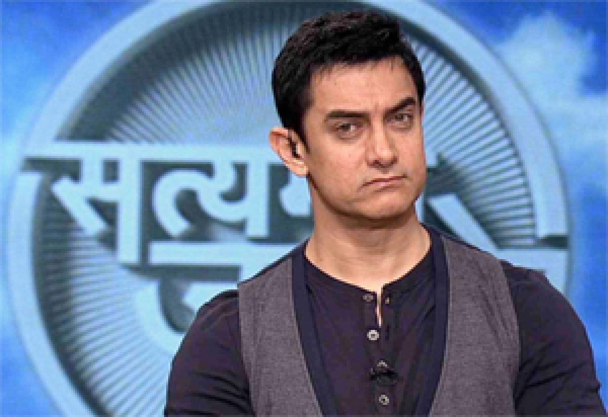 Aamir Khan in trouble over use of Emblem in Satyamev Jayate